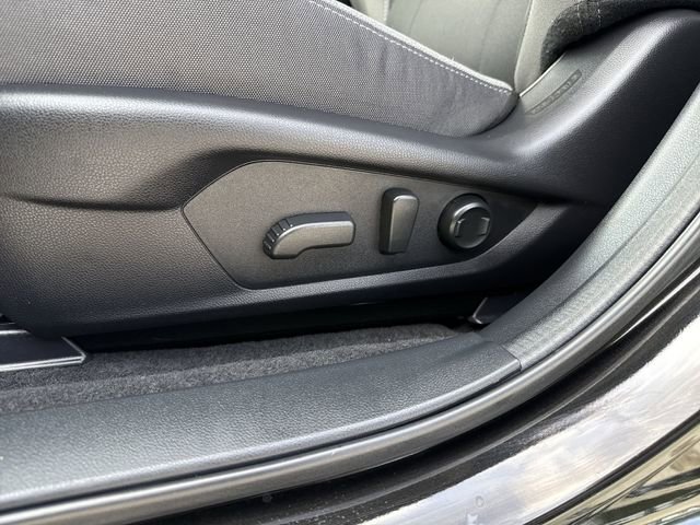 Certified 2026 Subaru Crosstrek 2.0i Premium image 19