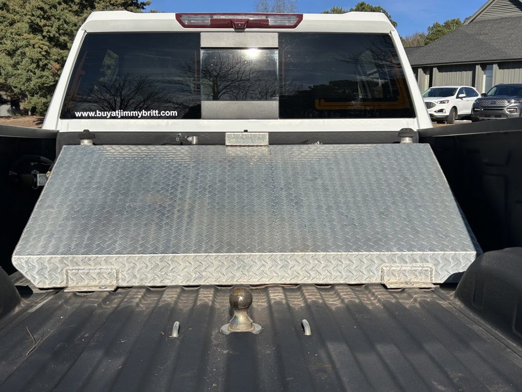 Used 2023 GMC Sierra 3500 SLT w/ SLT Premium Package image 24