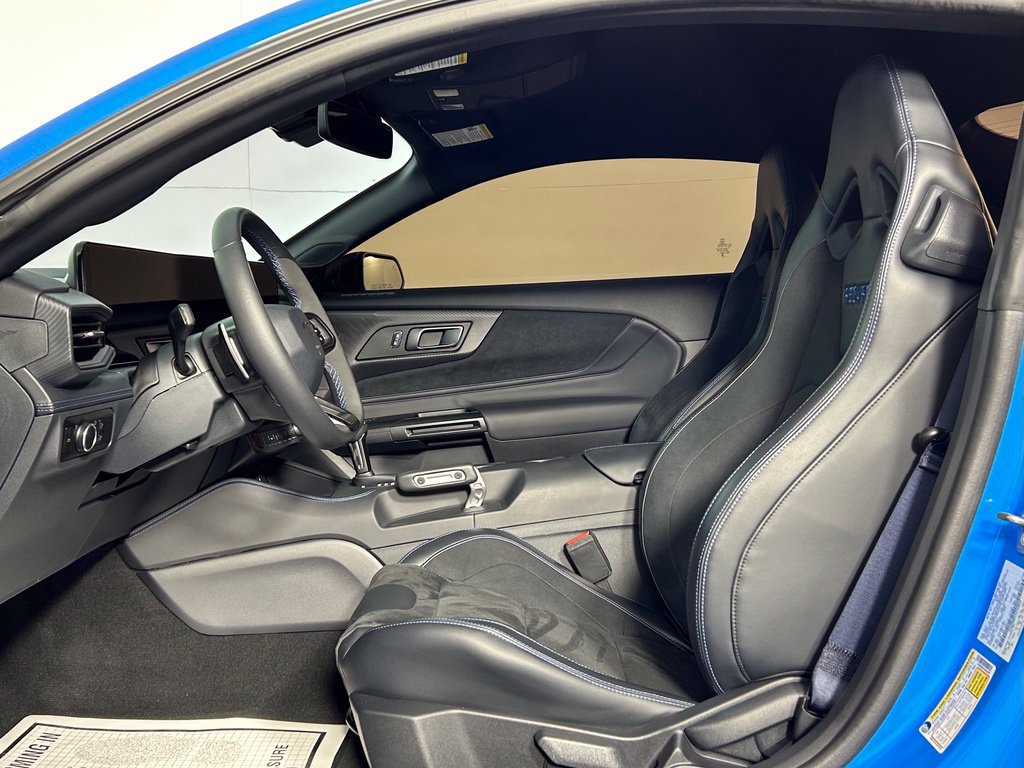 Used 2025 Ford Mustang Dark Horse RWD image 32