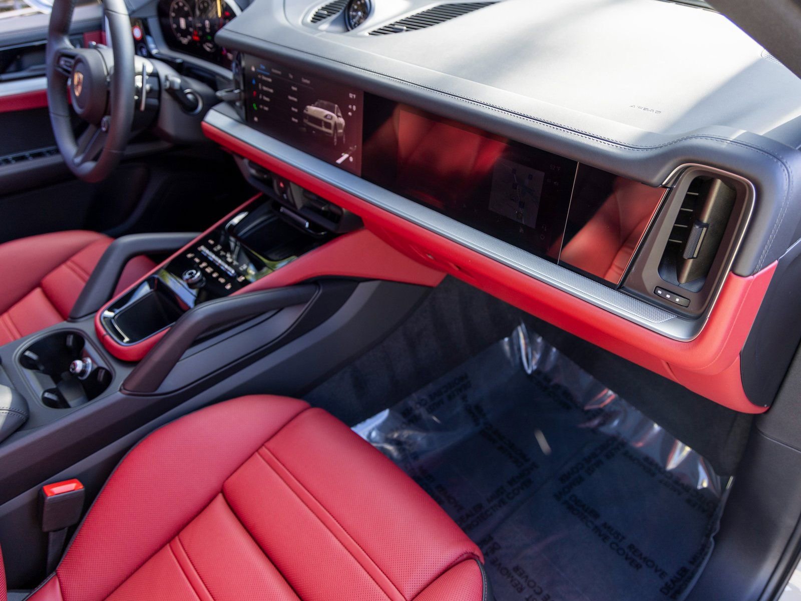 New 2026 Porsche Cayenne S image 57