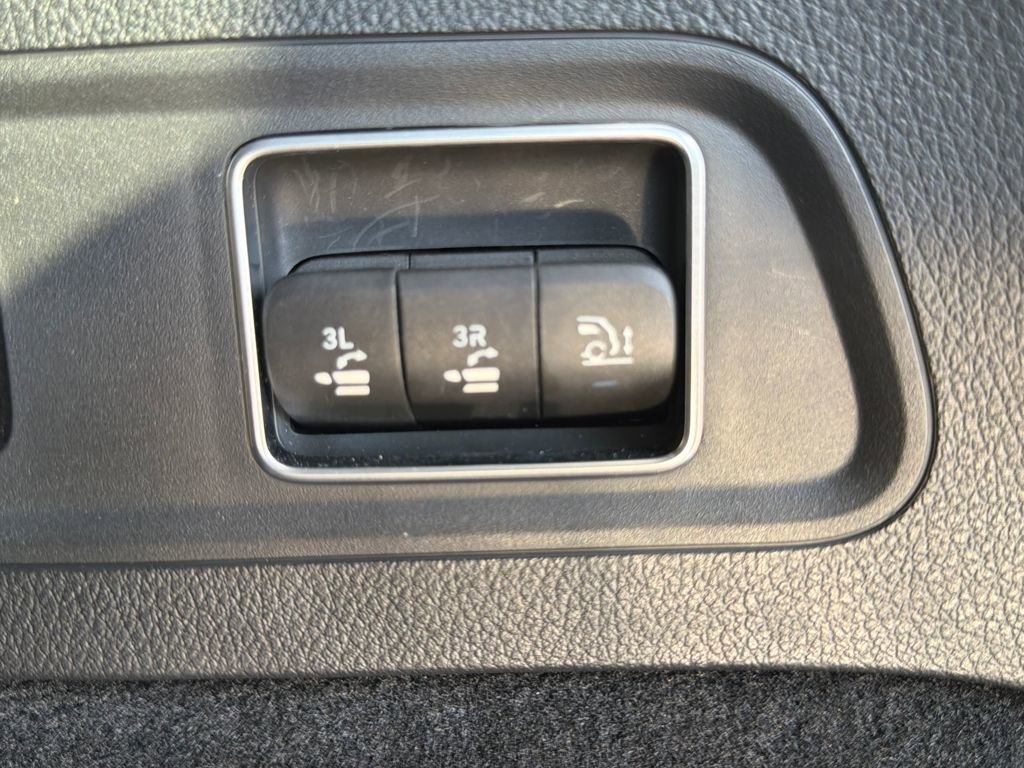 Certified 2024 Mercedes-Benz GLS 450 4MATIC image 36