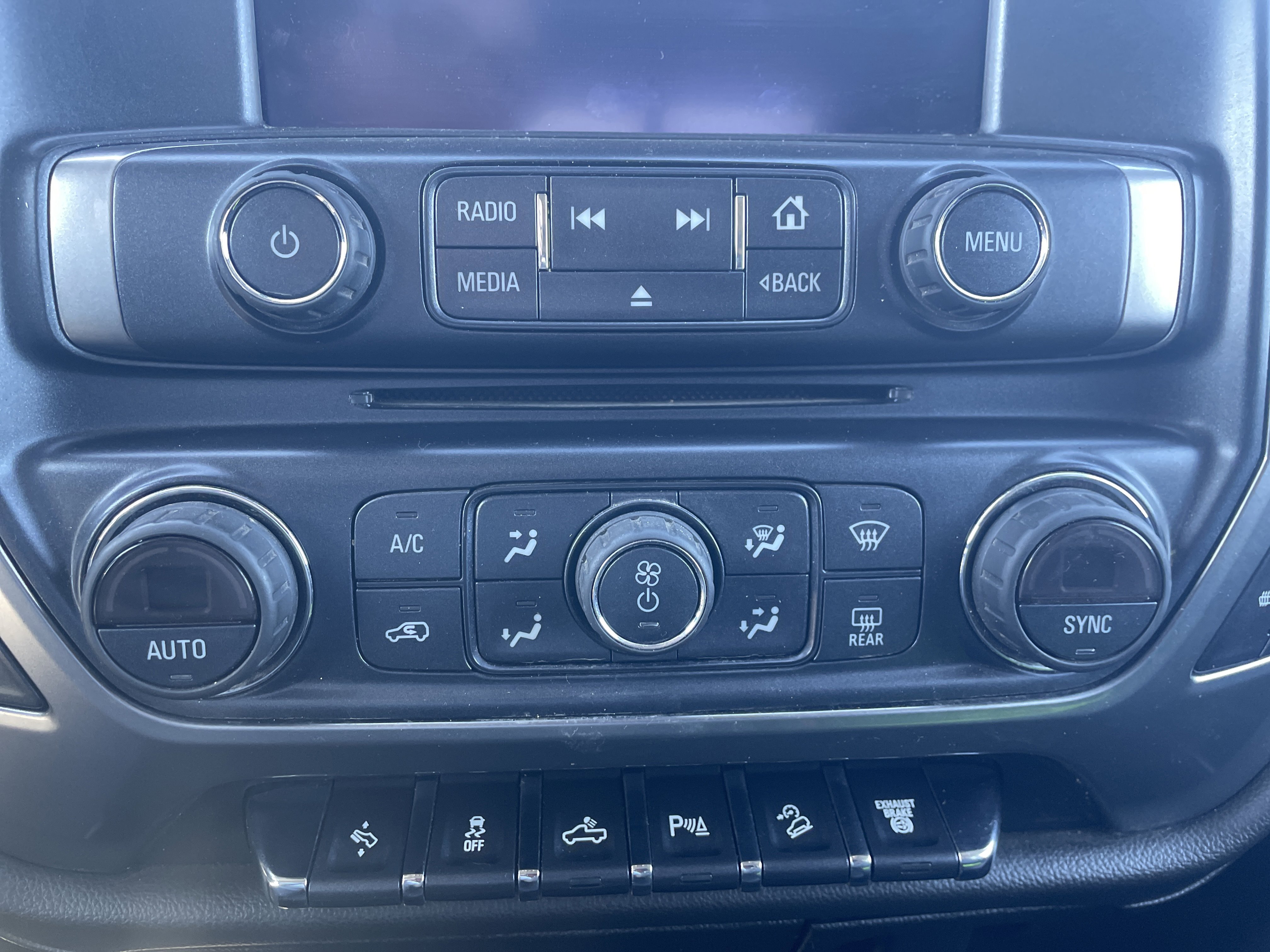 Used 2016 Chevrolet Silverado 2500 LTZ w/ Duramax Plus Package image 37