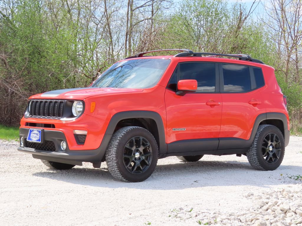 Used 2019 Jeep Renegade Latitude AWD/4WD image 16