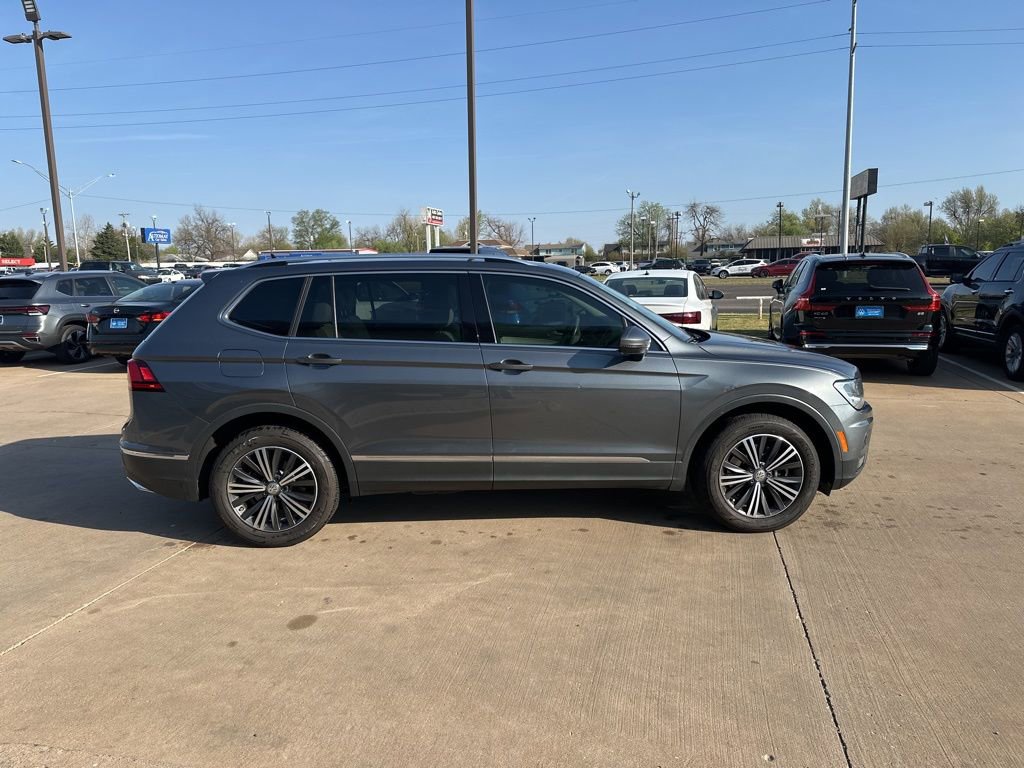 Used 2019 Volkswagen Tiguan SEL image 4