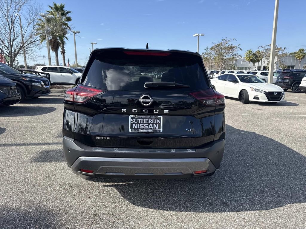 Certified 2023 Nissan Rogue SL w/ SL Premium Package image 5