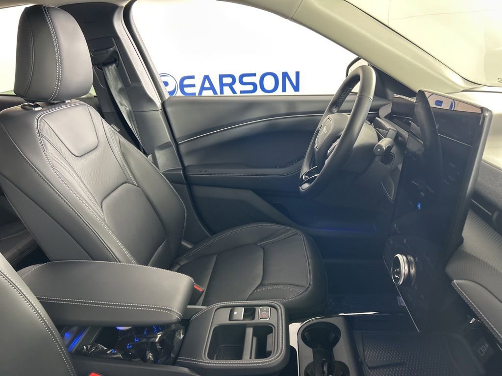 New 2026 Ford Mustang Mach-E Premium image 28