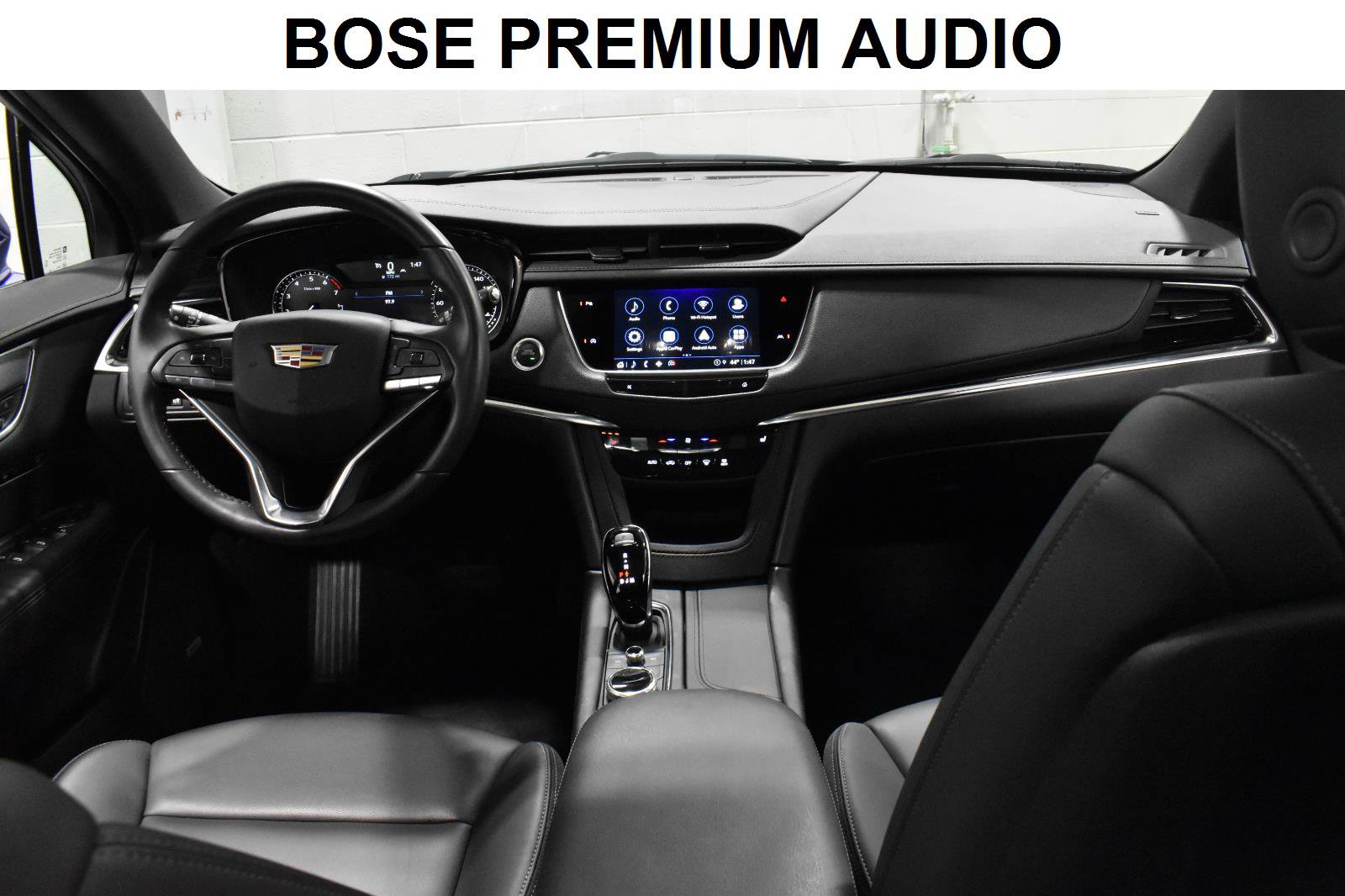 Certified 2025 Cadillac XT6 Luxury AWD/4WD image 2
