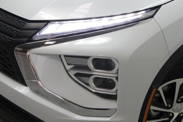 New 2026 Mitsubishi Eclipse Cross ES AWD/4WD image 2