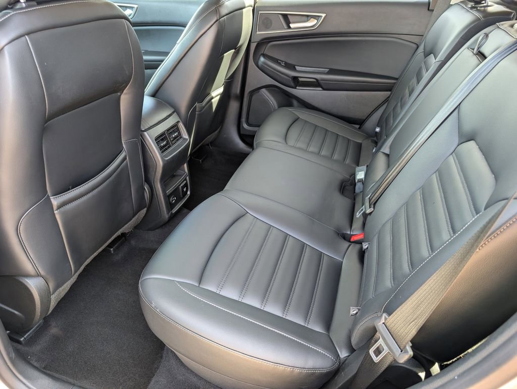Used 2022 Ford Edge SEL w/ Convenience Package image 27
