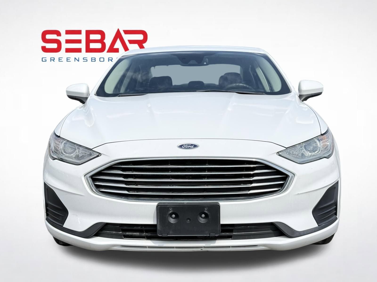 Used 2020 Ford Fusion SE FWD image 2
