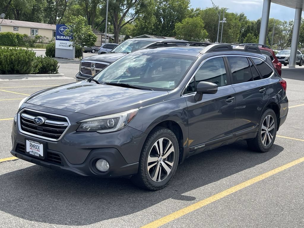 Used 2018 Subaru Outback 3.6R Limited AWD/4WD image 3