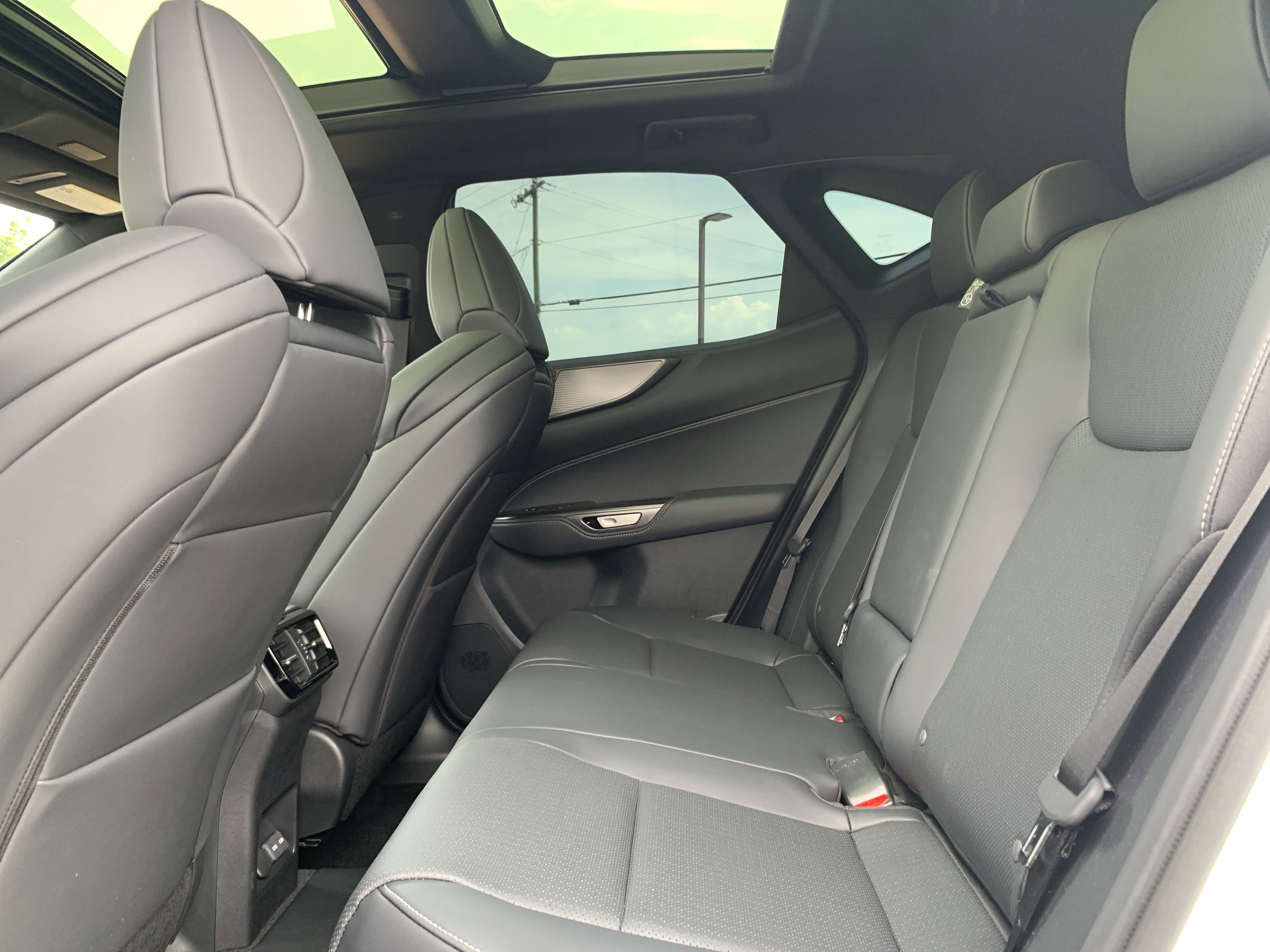Used 2026 Lexus NX 450h+ F Sport w/ Accessory Package (2T) AWD/4WD image 32