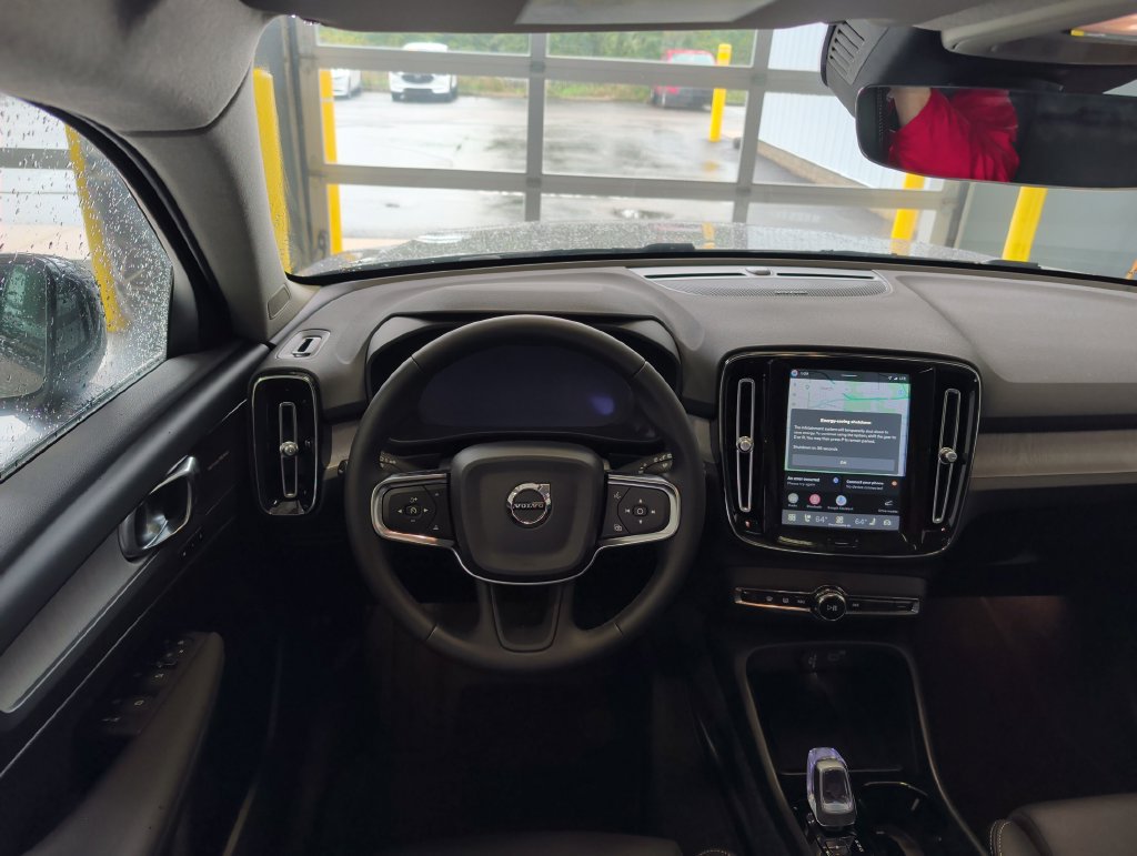 New 2026 Volvo XC40 B5 Ultra w/ Climate Package AWD/4WD image 15