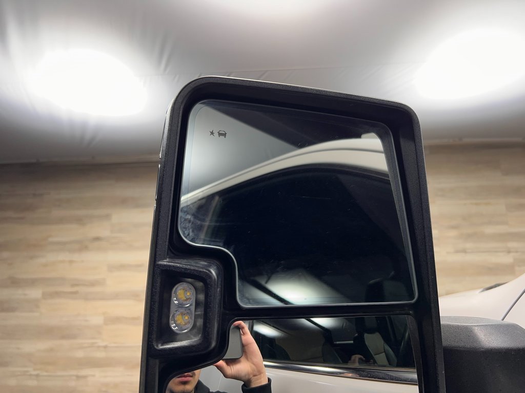 Used 2024 Chevrolet Silverado 2500 High Country w/ Technology Package image 25