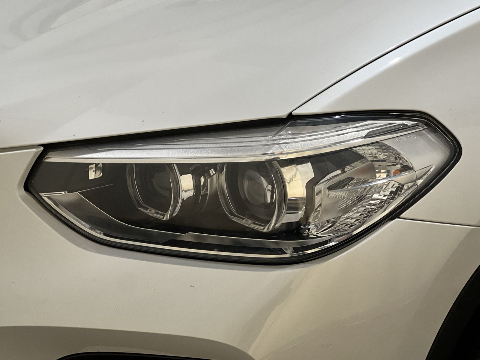 Used 2021 BMW X4 xDrive30i w/ Premium Package AWD/4WD image 13