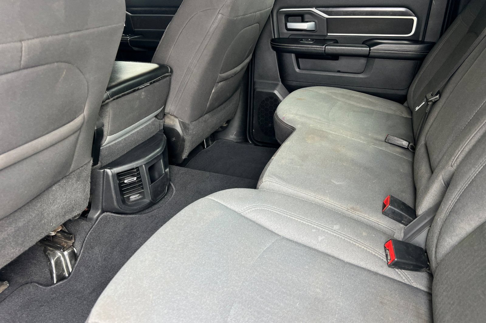 Used 2024 RAM 2500 Big Horn AWD/4WD image 12