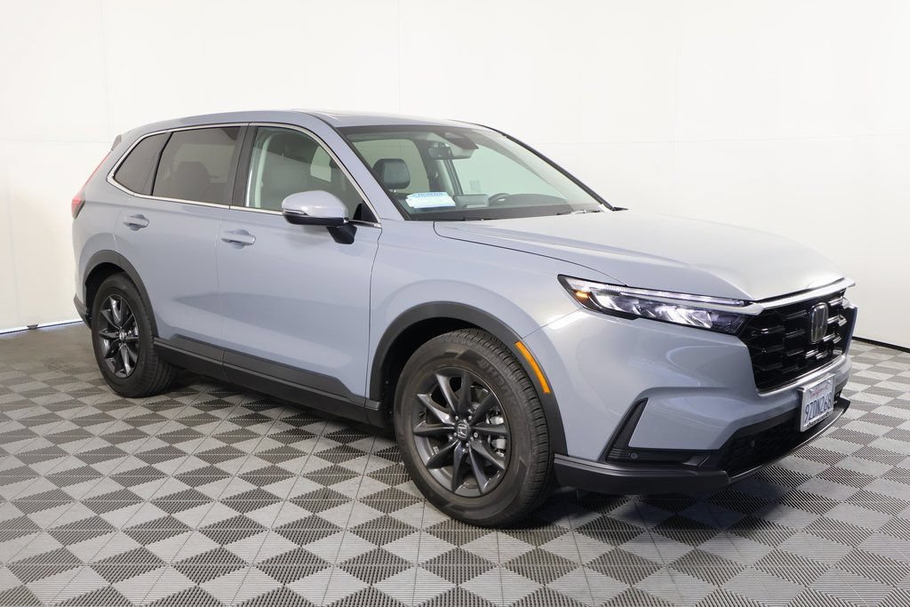 Used 2026 Honda CR-V EX-L image 3