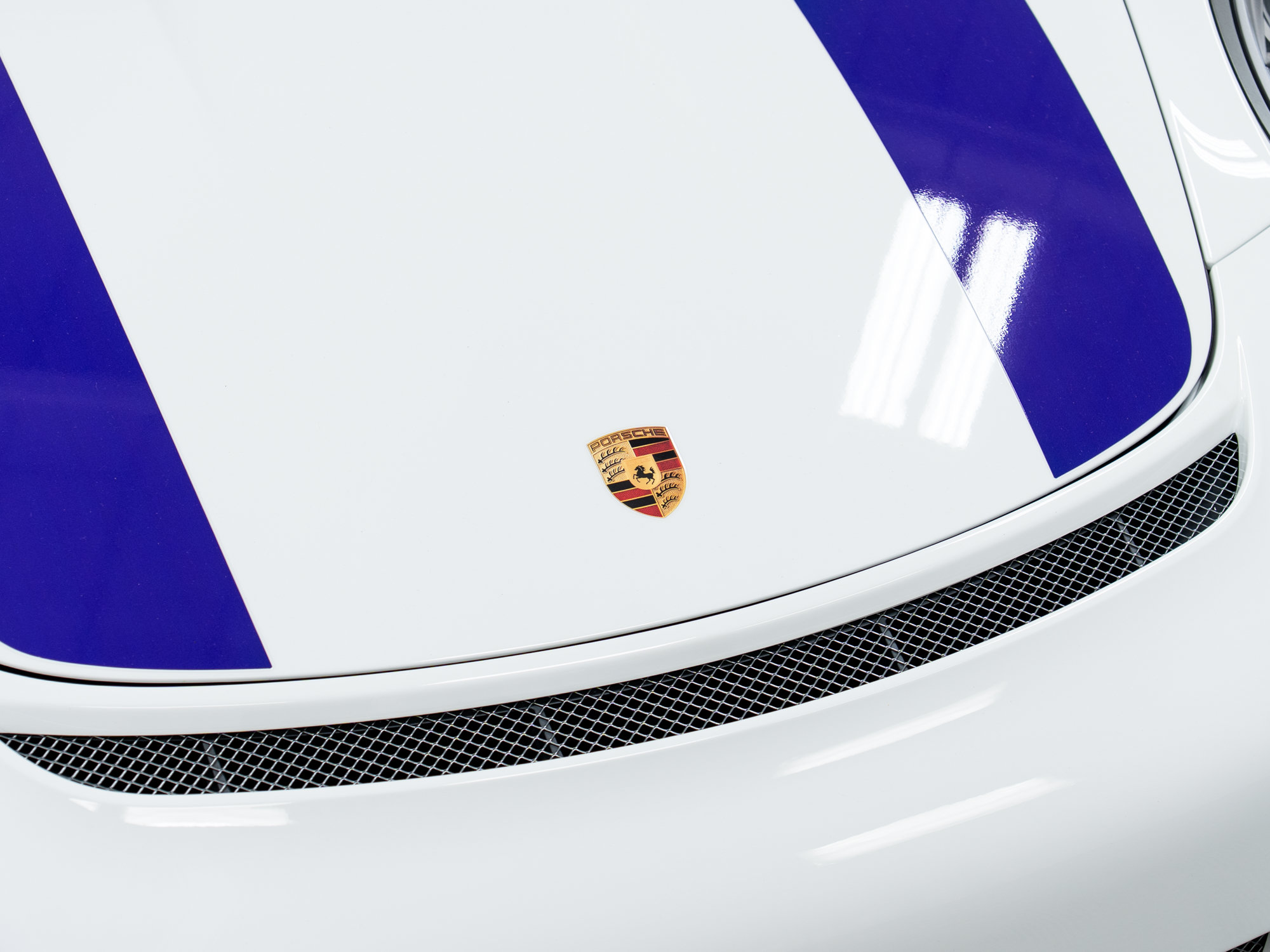 Certified 2016 Porsche 911 R RWD image 12