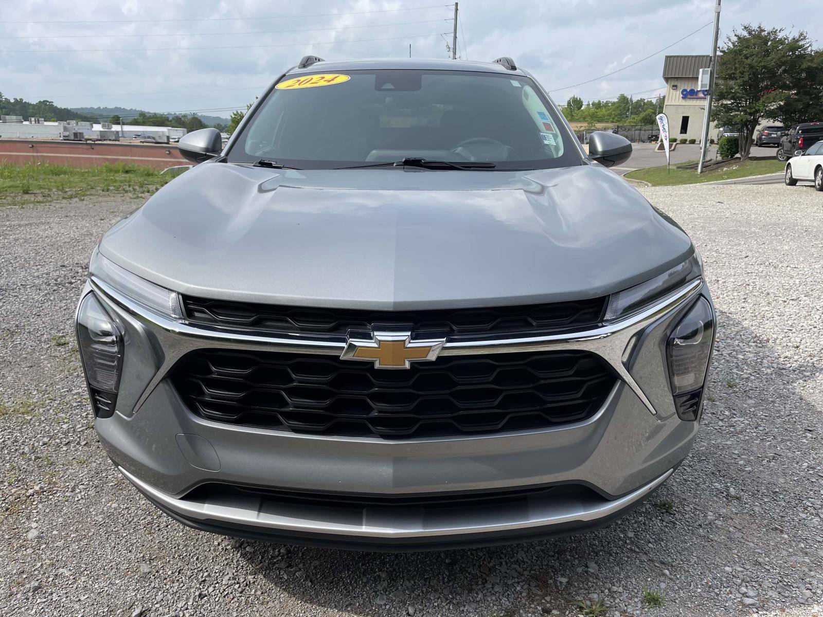 Used 2024 Chevrolet Trax LT FWD image 27