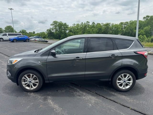 Used 2017 Ford Escape SE AWD/4WD image 6