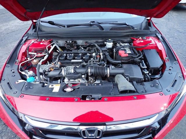 Used 2018 Honda Accord Sport image 13