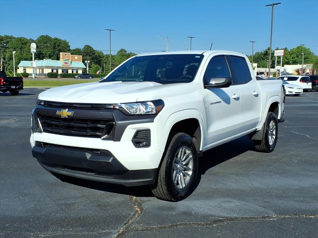Used 2024 Chevrolet Colorado LT w/ LT Convenience Package RWD image 1