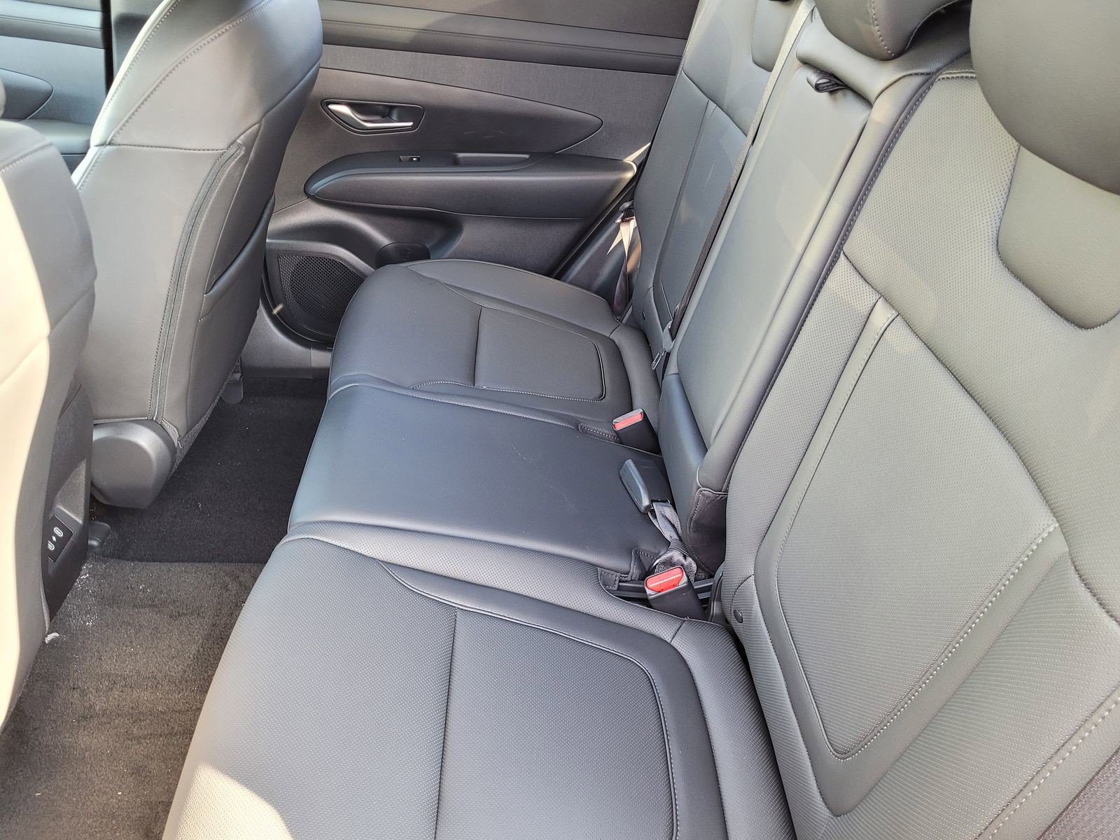 New 2025 Hyundai Tucson XRT AWD/4WD image 8