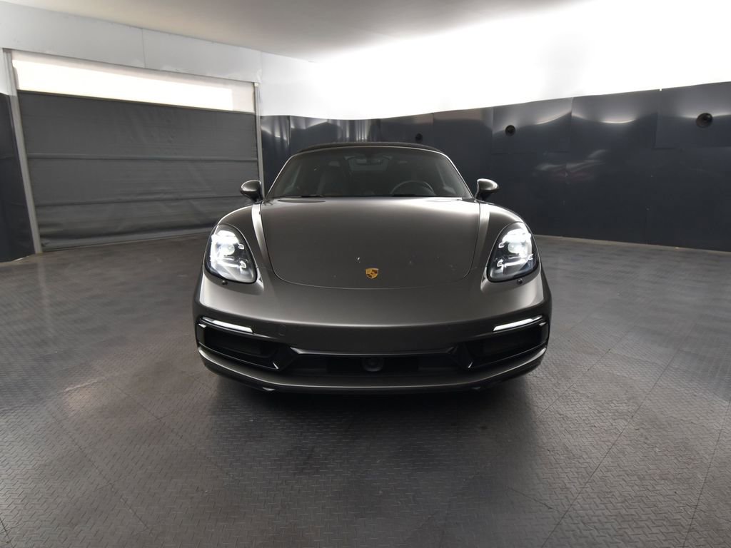 Used 2025 Porsche 718 Boxster image 10