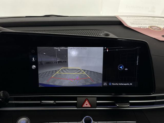 Used 2025 Hyundai Elantra Limited FWD image 23