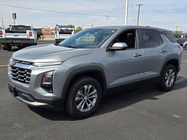Used 2025 Chevrolet Equinox LT w/ Safety and Technology Package image 7