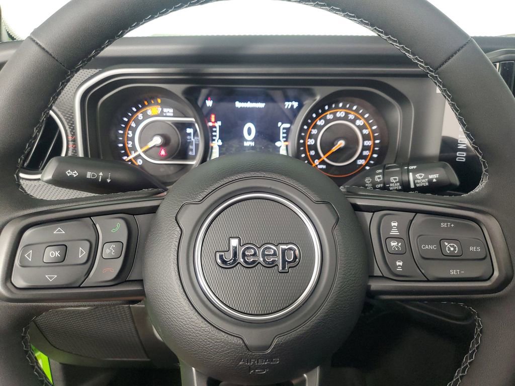 New 2026 Jeep Wrangler Unlimited Rubicon AWD/4WD image 25