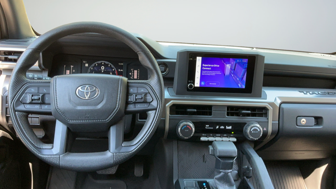 Used 2025 Toyota Tacoma SR5 AWD/4WD image 13