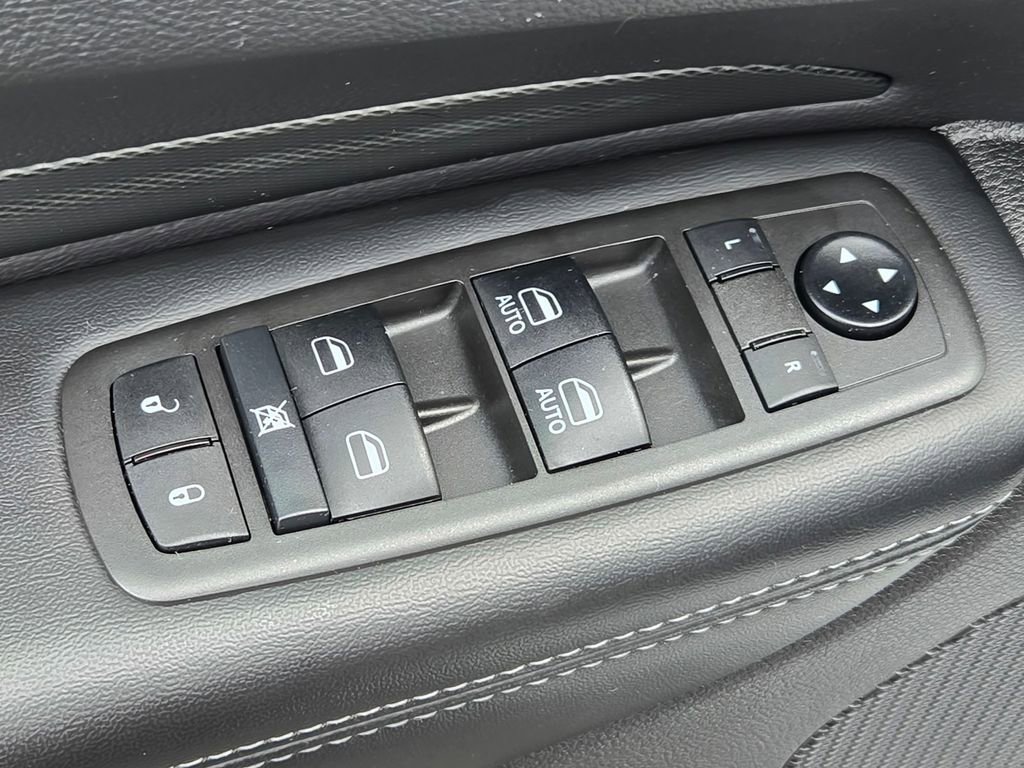 Used 2021 Dodge Durango GT image 17