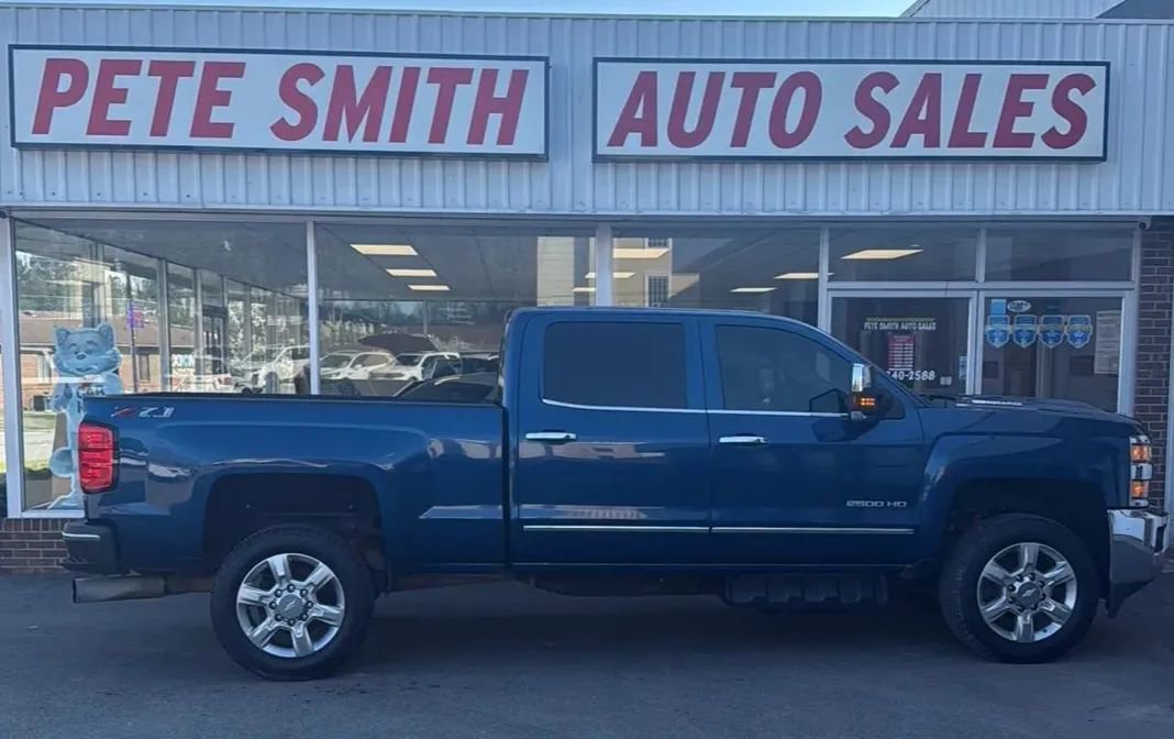 Used 2018 Chevrolet Silverado 2500 LTZ w/ Duramax Plus Package image 5