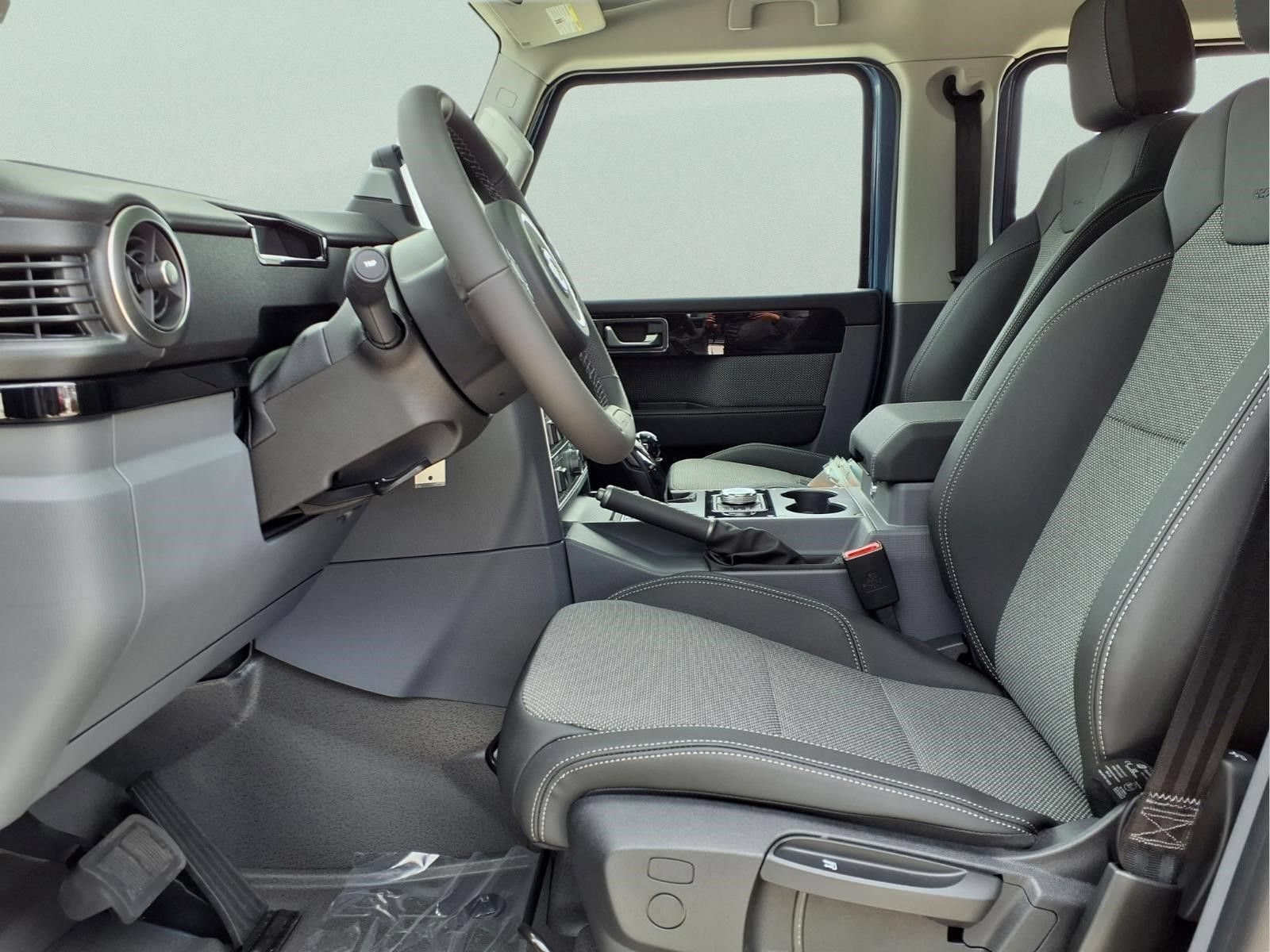 New 2026 INEOS Grenadier Station Wagon AWD/4WD image 9