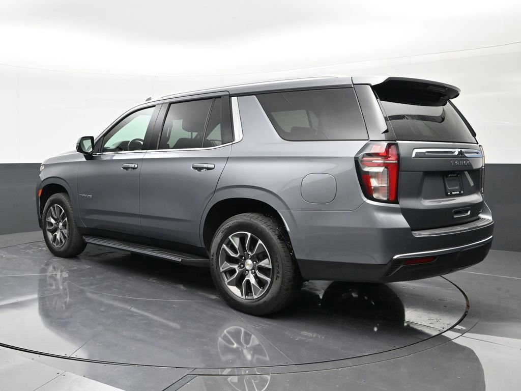 Used 2022 Chevrolet Tahoe LT w/ LT Signature Package AWD/4WD image 3