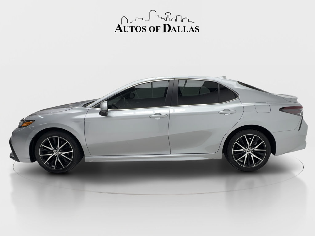 Used 2023 Toyota Camry SE FWD image 6