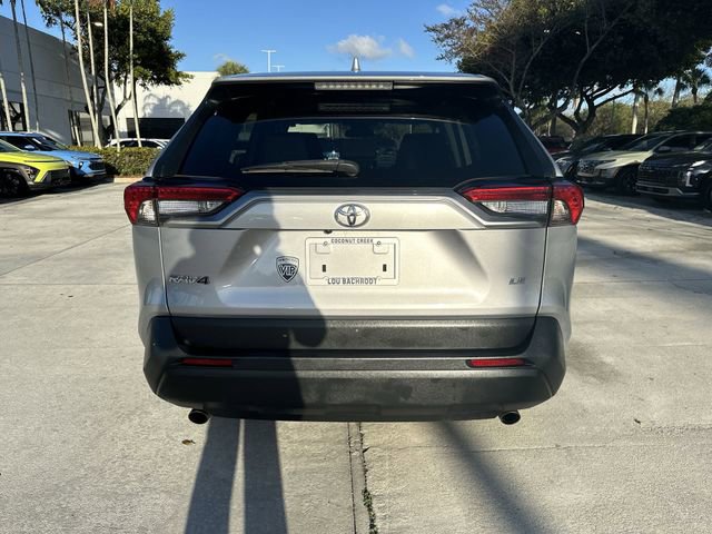 Used 2023 Toyota RAV4 LE image 31