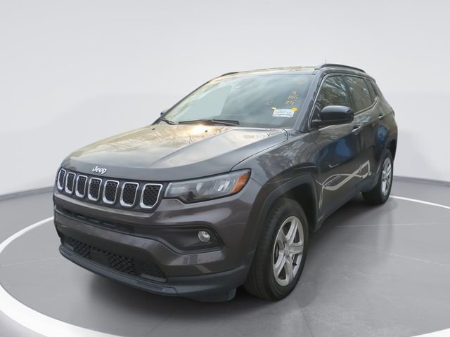 Used 2024 Jeep Compass Latitude