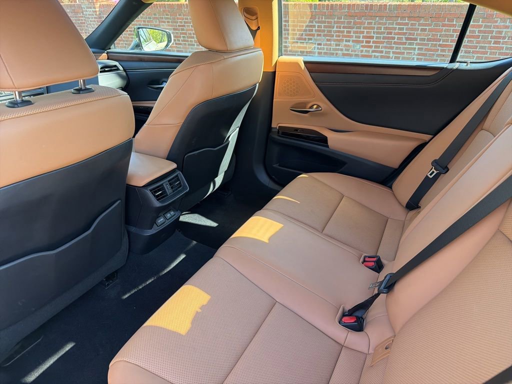 Used 2022 Lexus ES 350 w/ Premium Package image 23