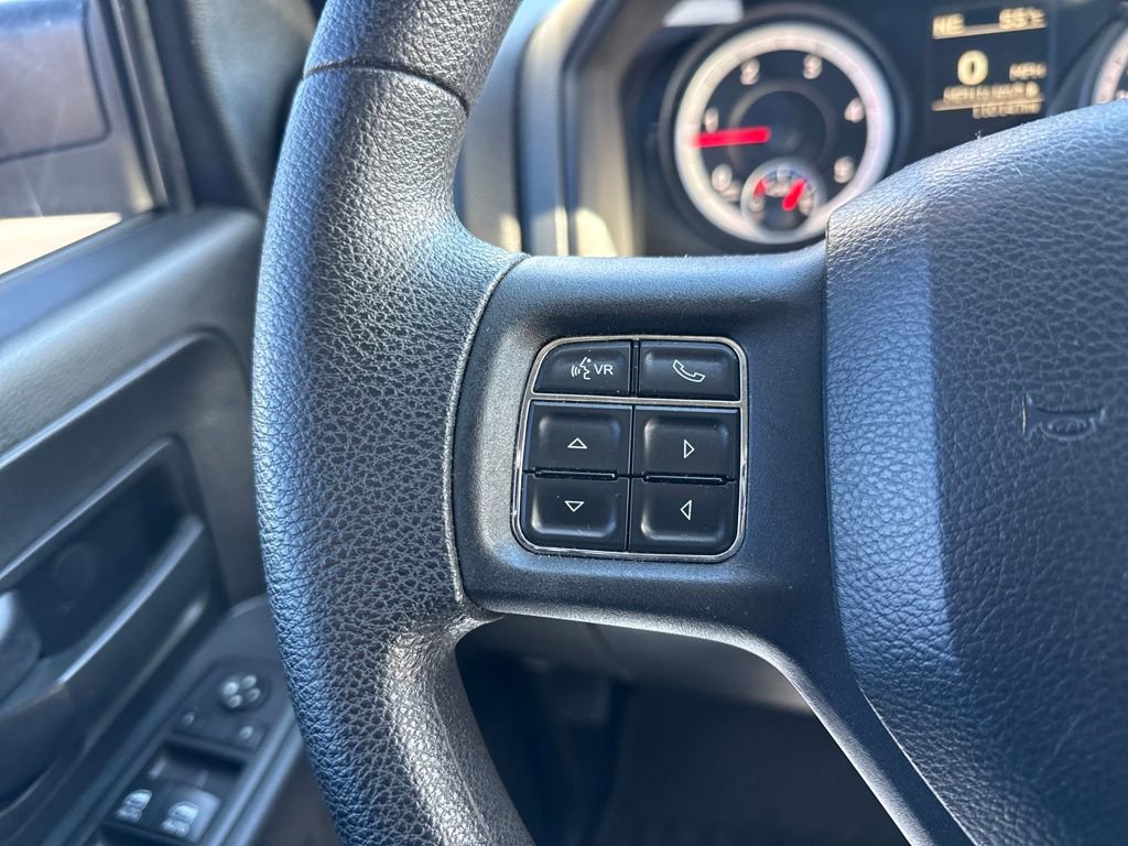 Used 2014 RAM 2500 Tradesman w/ Chrome Appearance Group image 25