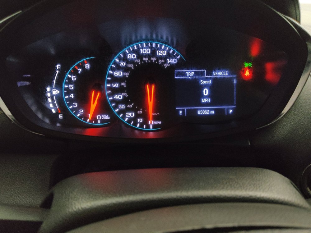 Used 2020 Chevrolet Trax LT w/ LT Convenience Package image 23