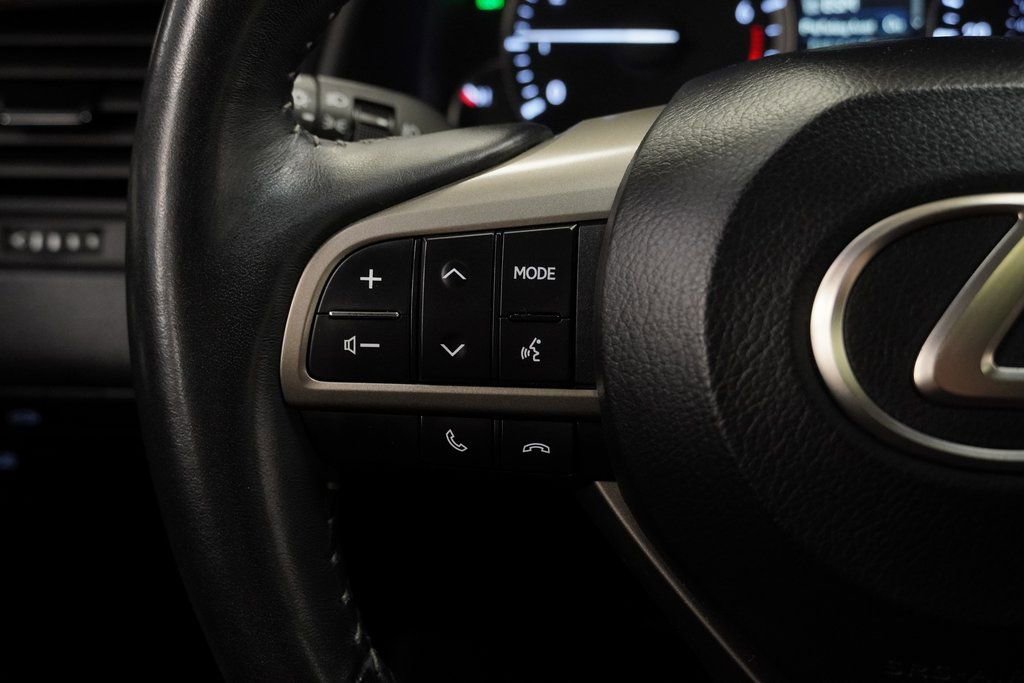 Used 2017 Lexus RX 350 AWD w/ Premium Package image 37