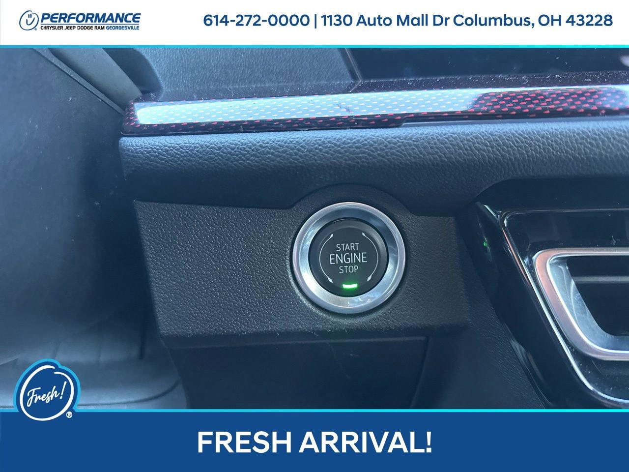 Used 2024 Chevrolet Traverse Z71 AWD/4WD image 21