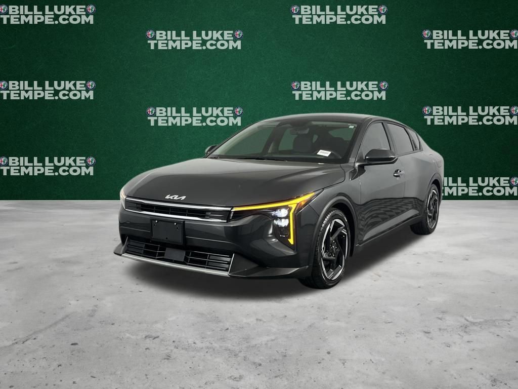Used 2025 Kia K4 EX image 4