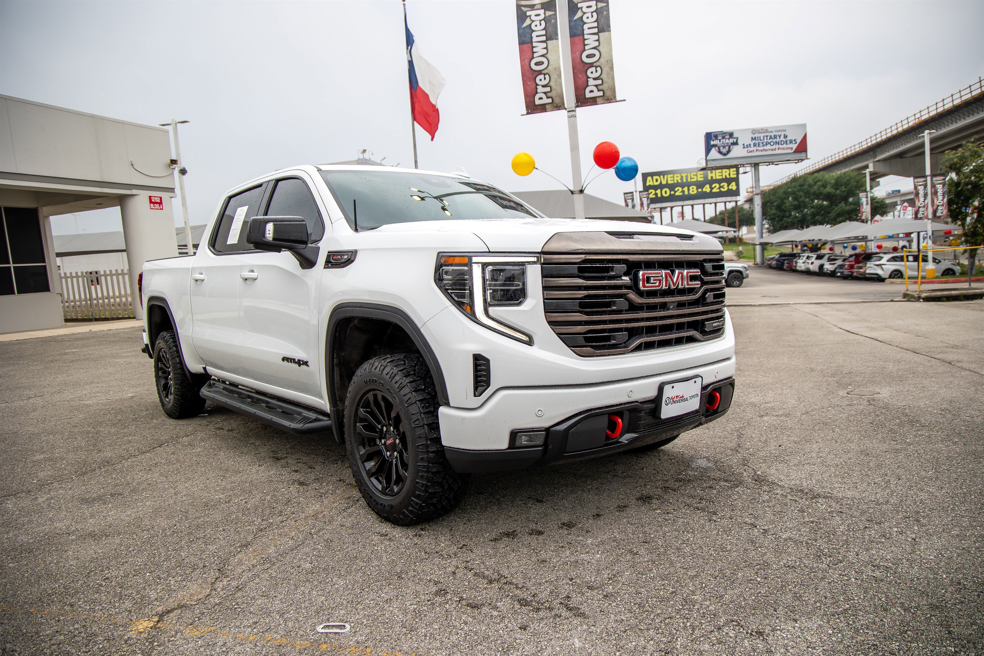 Used 2023 GMC Sierra 1500 AT4X AWD/4WD image 5