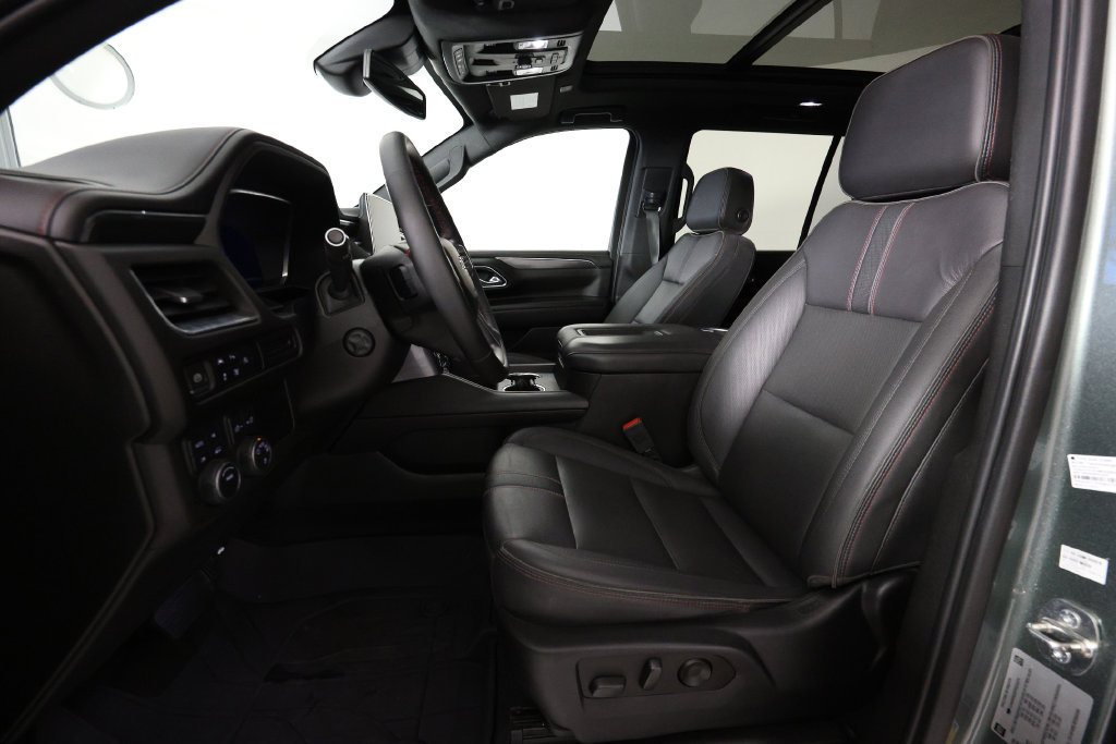 Used 2023 Chevrolet Tahoe RST w/ Luxury Package AWD/4WD image 16