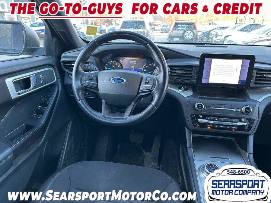 Used 2020 Ford Explorer XLT w/ Comfort Package image 9