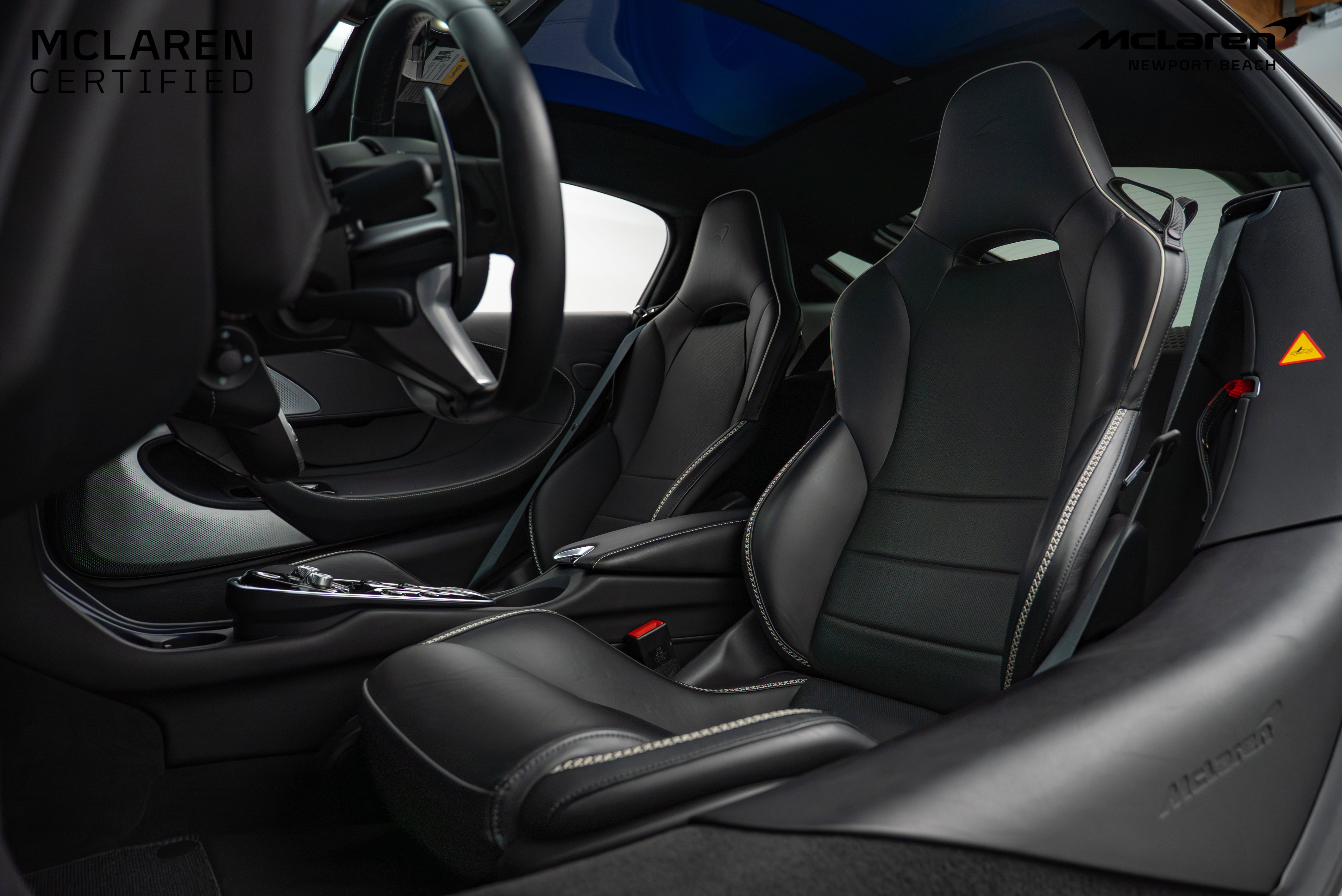 Used 2022 McLaren GT image 23