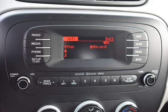 Used 2015 Kia Soul image 26